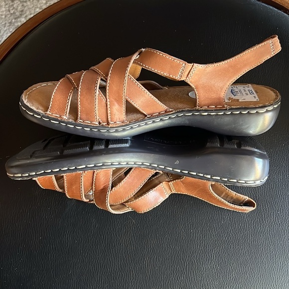 Naturalizer Craft Comfort Sandals, tan leather straps, slip on, size 7, NEW! - Picture 16 of 16